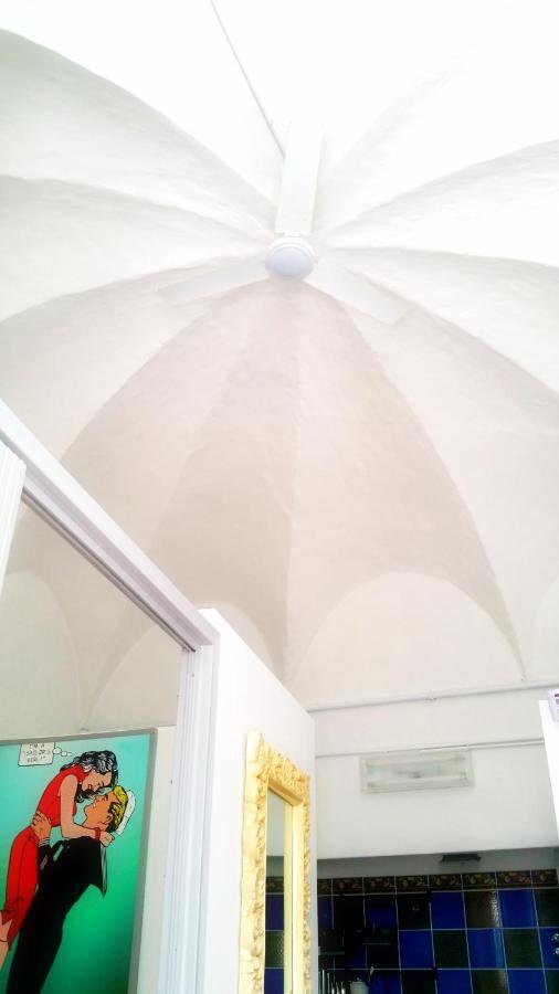 Troia Alloggio Cattedrale المظهر الخارجي الصورة